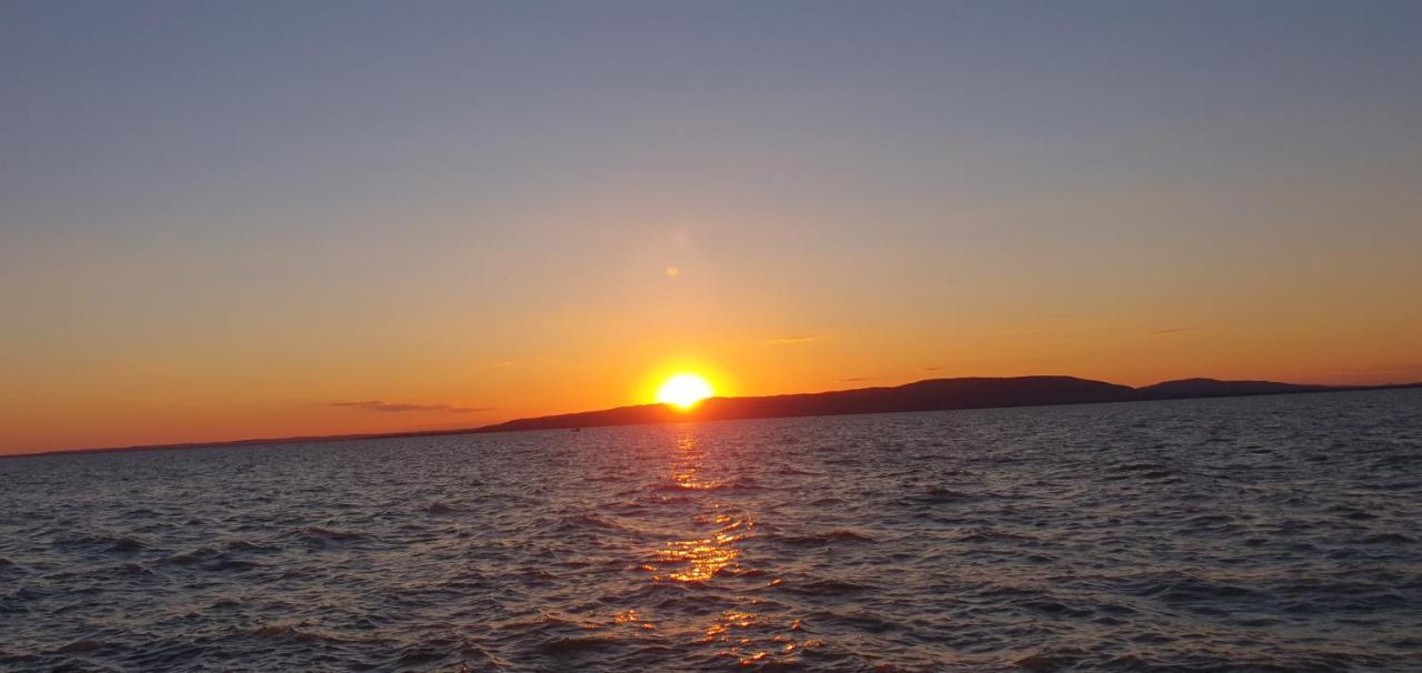 Topart Apartman I Balatonfenyves Zewnętrze zdjęcie