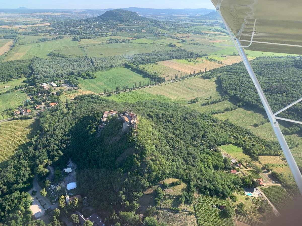 Topart Apartman I Balatonfenyves Zewnętrze zdjęcie