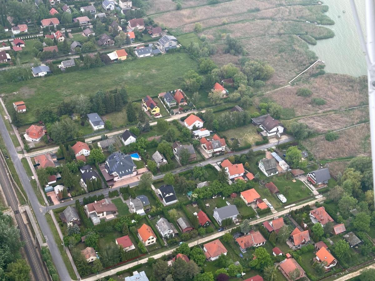 Topart Apartman I Balatonfenyves Zewnętrze zdjęcie