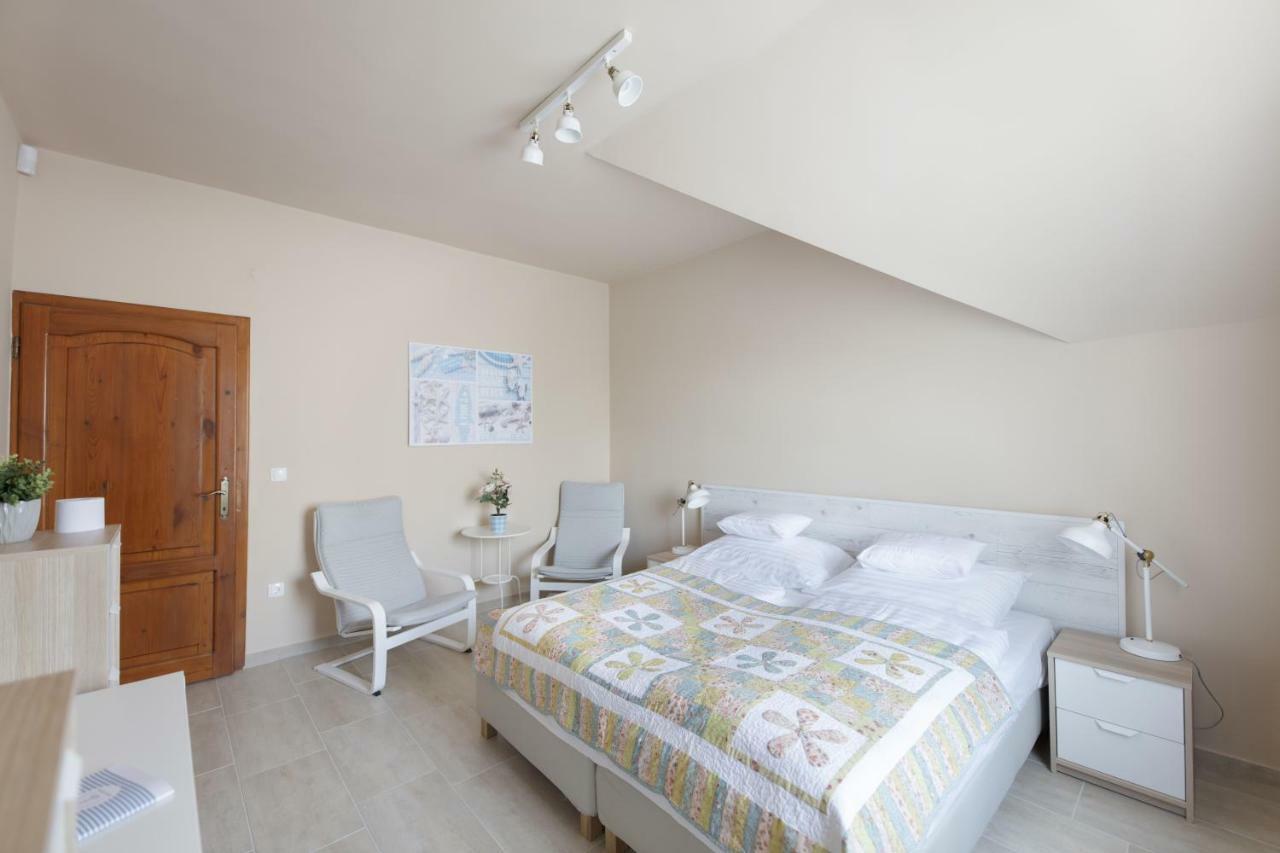 Topart Apartman I Balatonfenyves Zewnętrze zdjęcie